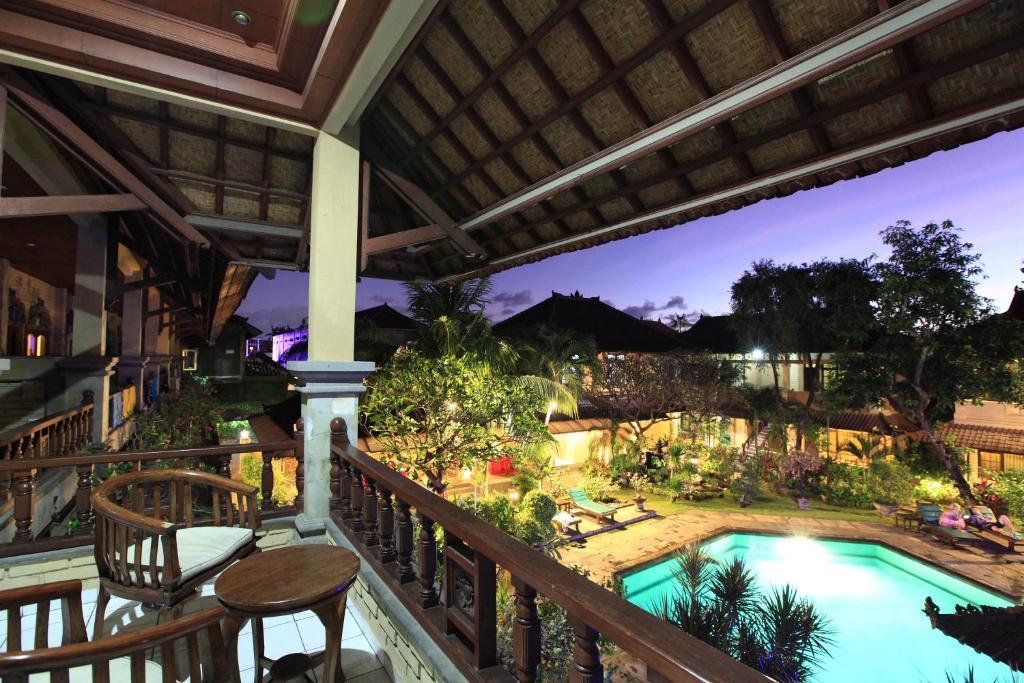 Superior dengan Balkon
